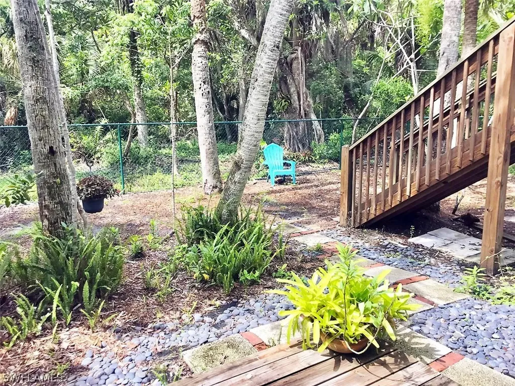 1702 Bunting Lane Sanibel FL 33957
