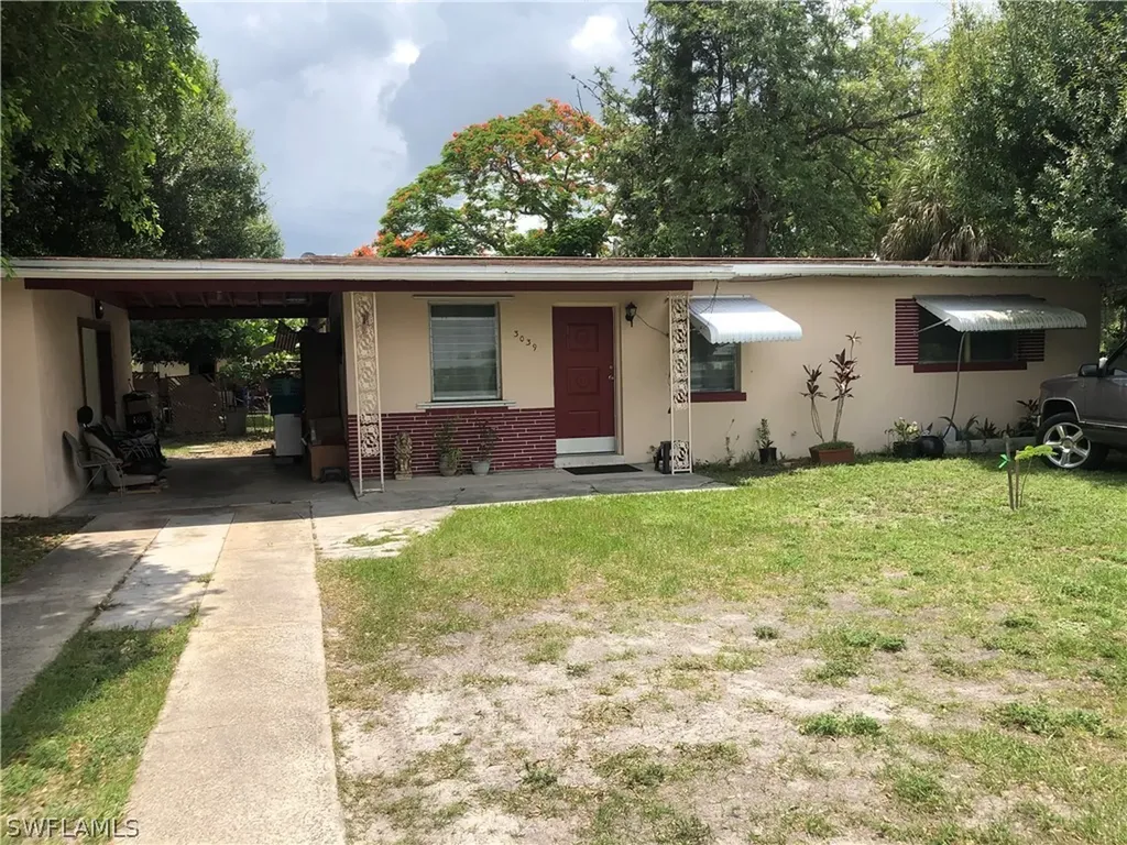 3039 Grand Avenue Fort Myers FL 33901