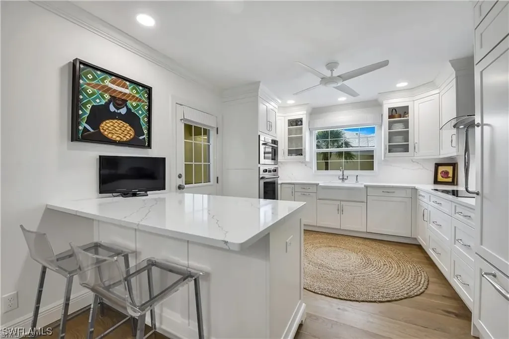 2601 Gulf Shore Boulevard N Naples FL 34103