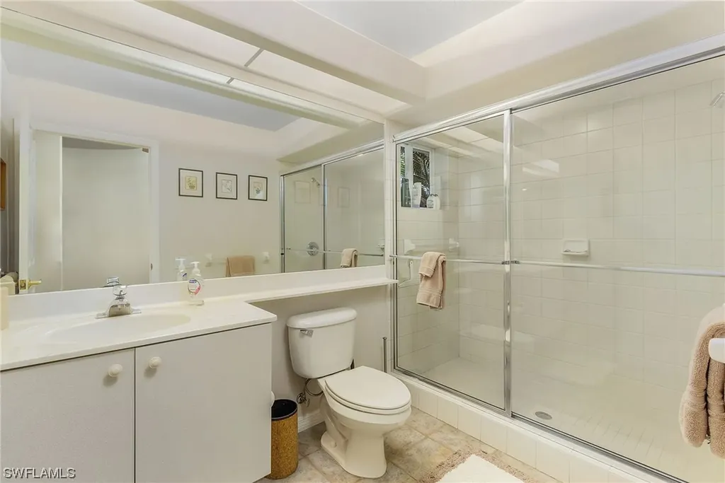 2505 High Court Naples FL 34105