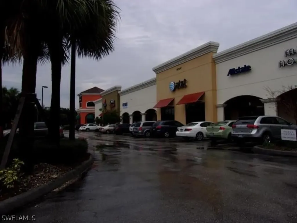 15245 S Tamiami Trail Fort Myers FL 33908
