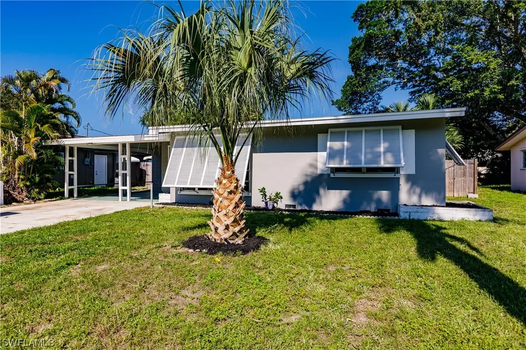 3956 Maxine Street Fort Myers FL 33901