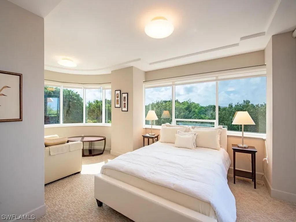 6825 Grenadier Boulevard W Naples FL 34108