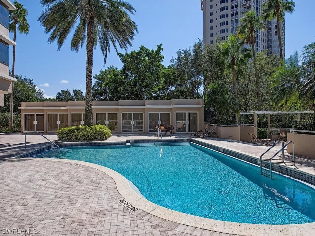 6825 Grenadier Boulevard W Naples FL 34108