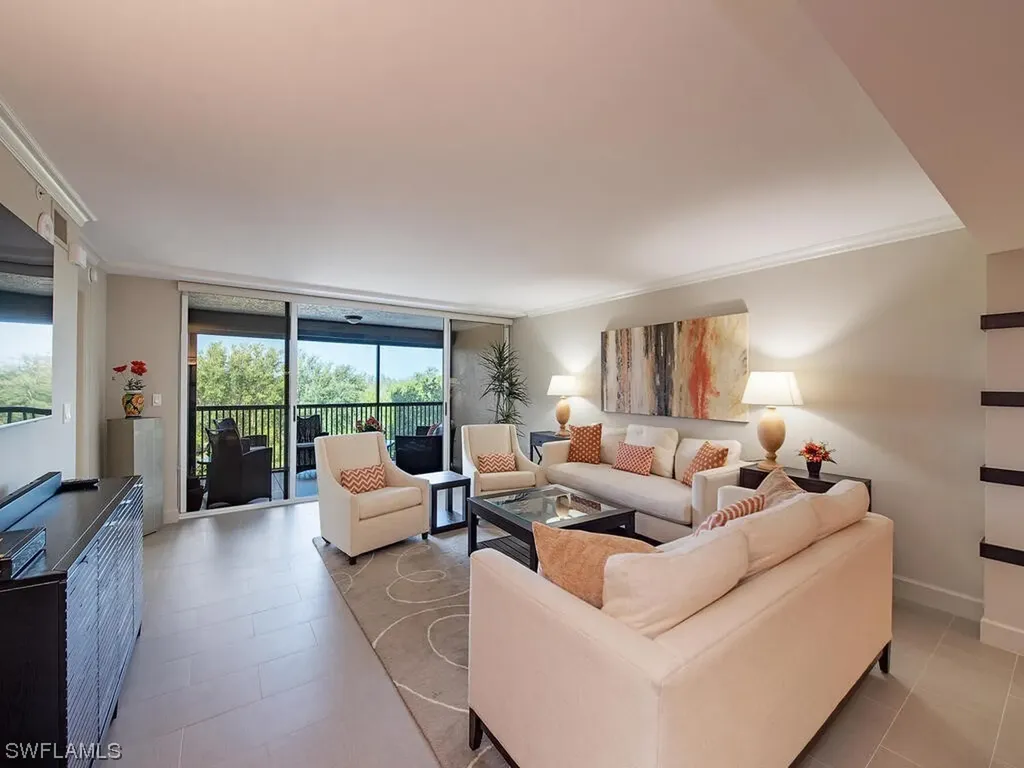 6825 Grenadier Boulevard W Naples FL 34108
