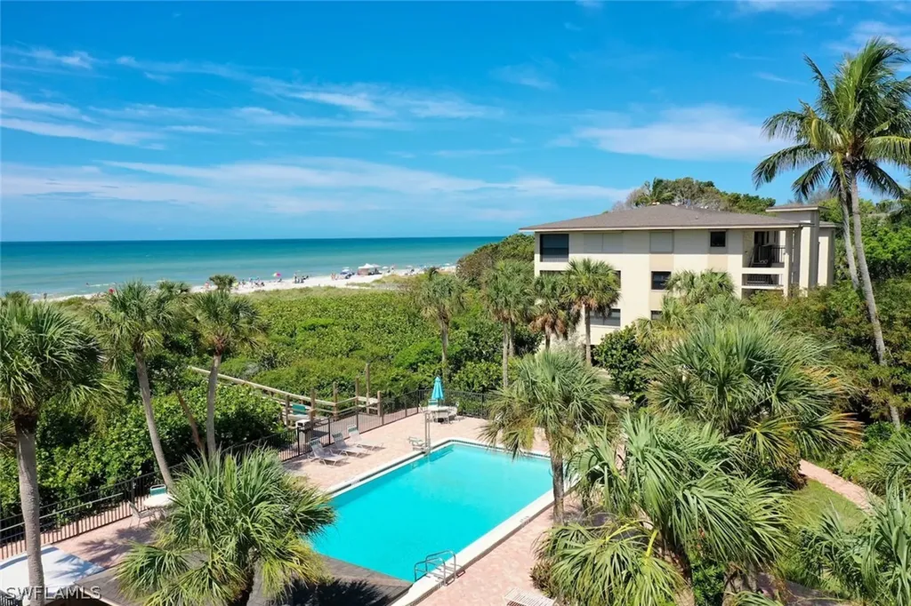 2475 W Gulf Drive Sanibel FL 33957
