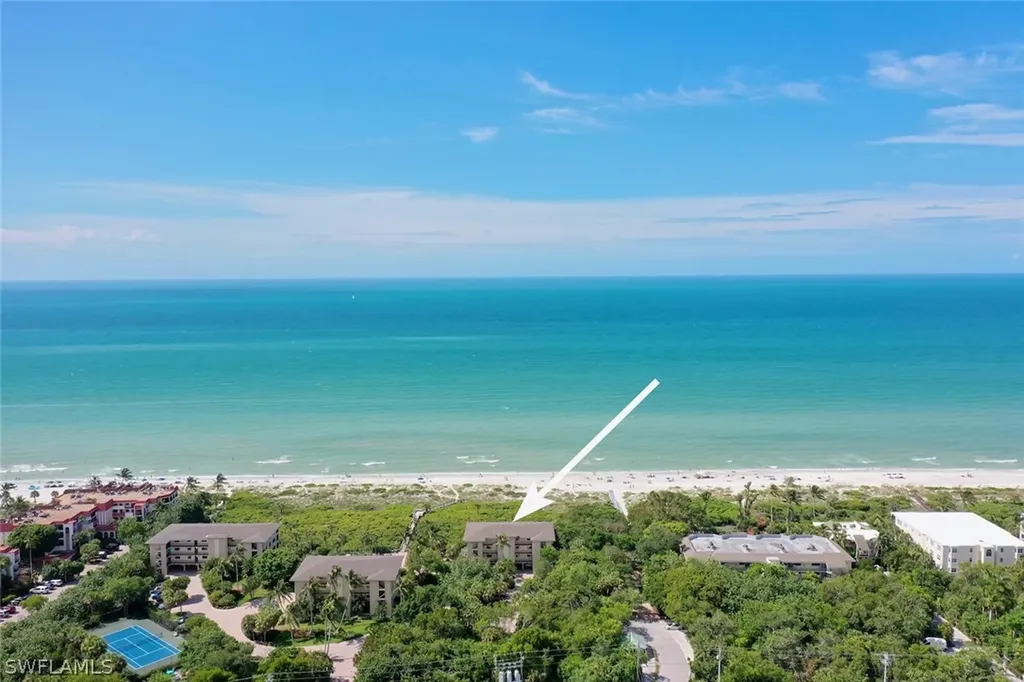 2475 W Gulf Drive Sanibel FL 33957
