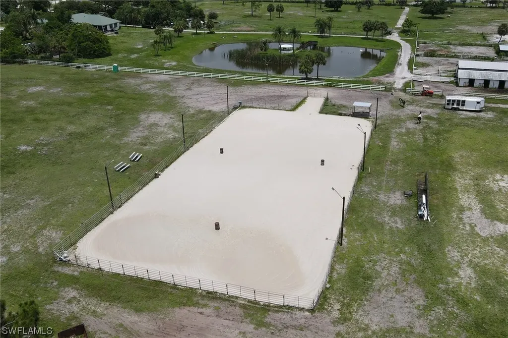 2400 Oil Well Road Naples FL 34120