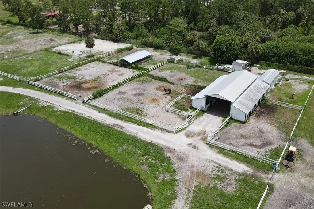 2400 Oil Well Road Naples FL 34120