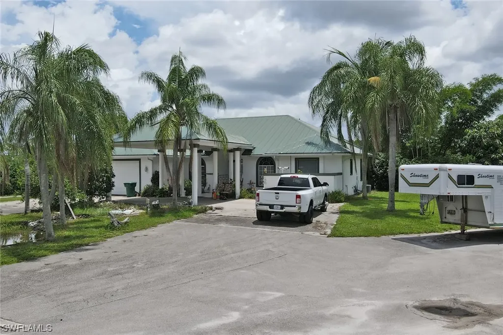 2400 Oil Well Road Naples FL 34120