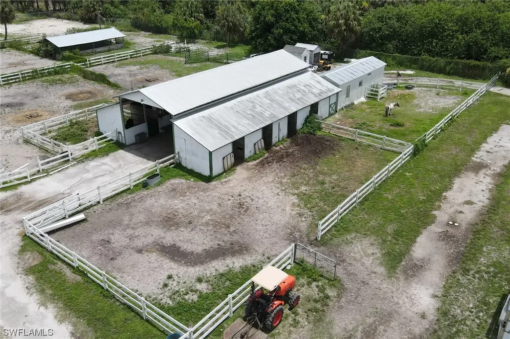 2400 Oil Well Road Naples FL 34120