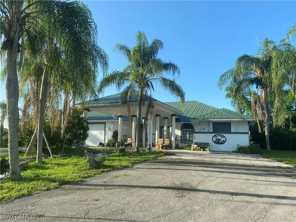 2400 Oil Well Road Naples FL 34120