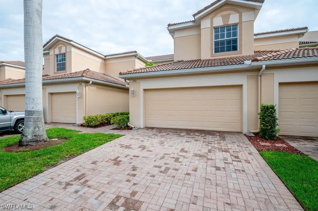 6030 Jonathans Bay Circle Fort Myers FL 33908