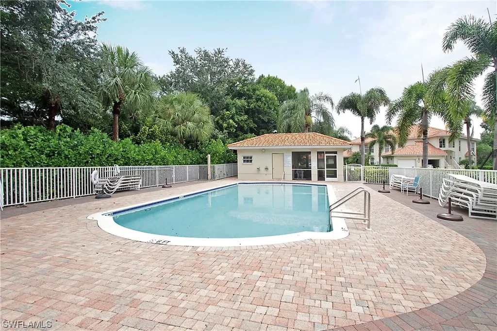 1308 Egrets Landing Naples FL 34108