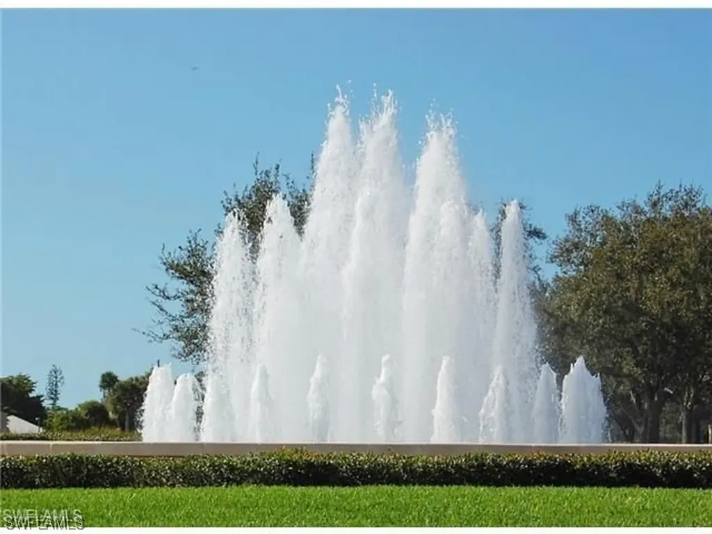 1308 Egrets Landing Naples FL 34108