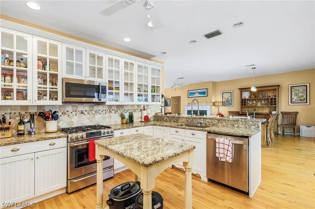 3704 Bayview Avenue St. James City FL 33956