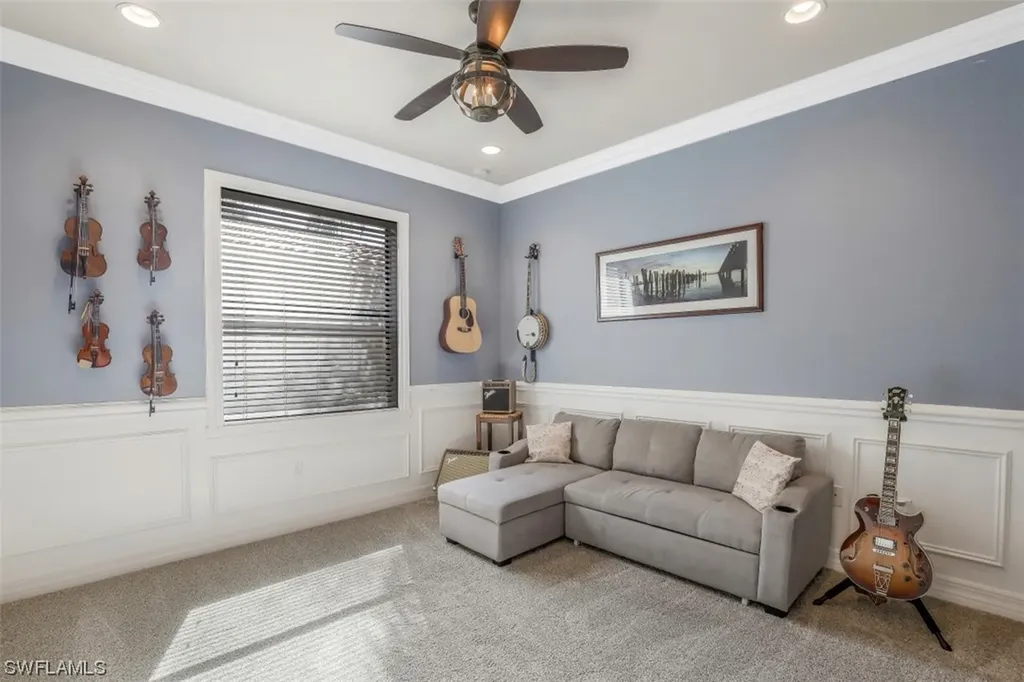 3407 Pacific Drive Naples FL 34119