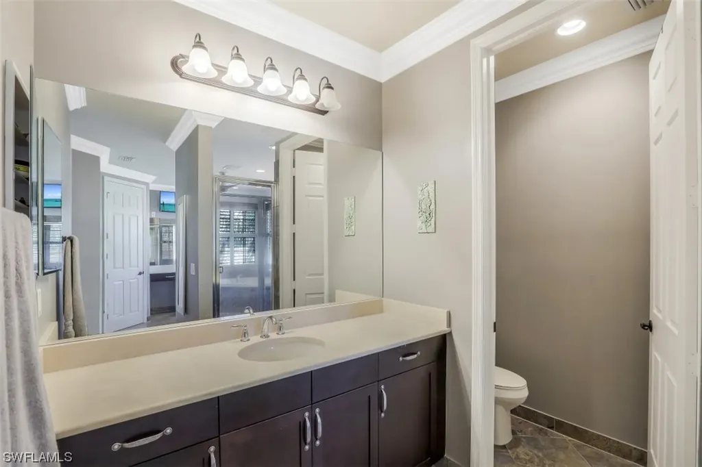 3407 Pacific Drive Naples FL 34119