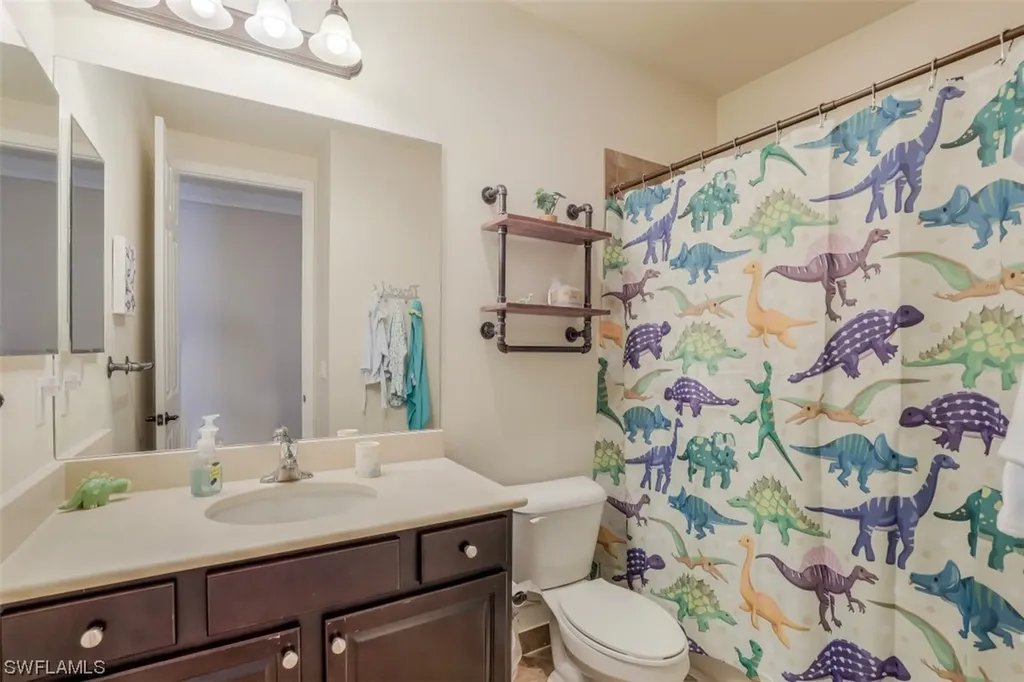 3407 Pacific Drive Naples FL 34119