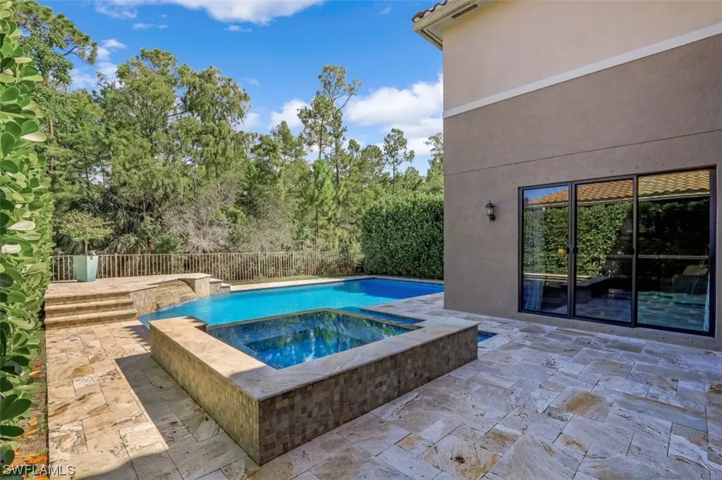 3407 Pacific Drive Naples FL 34119