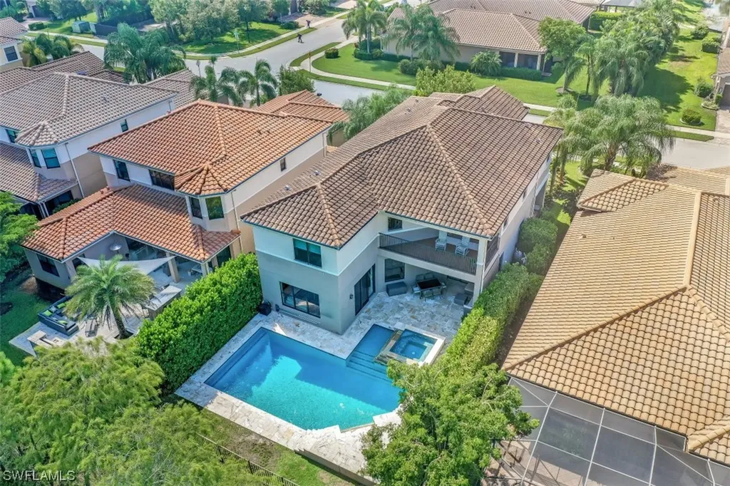 3407 Pacific Drive Naples FL 34119