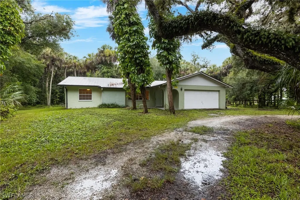4940 Oak Acres Lane Fort Myers FL 33905