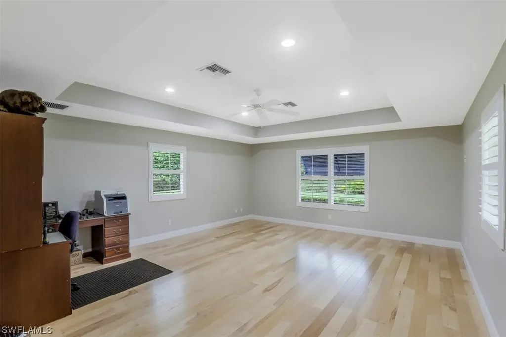 762 Hickory Road Naples FL 34108