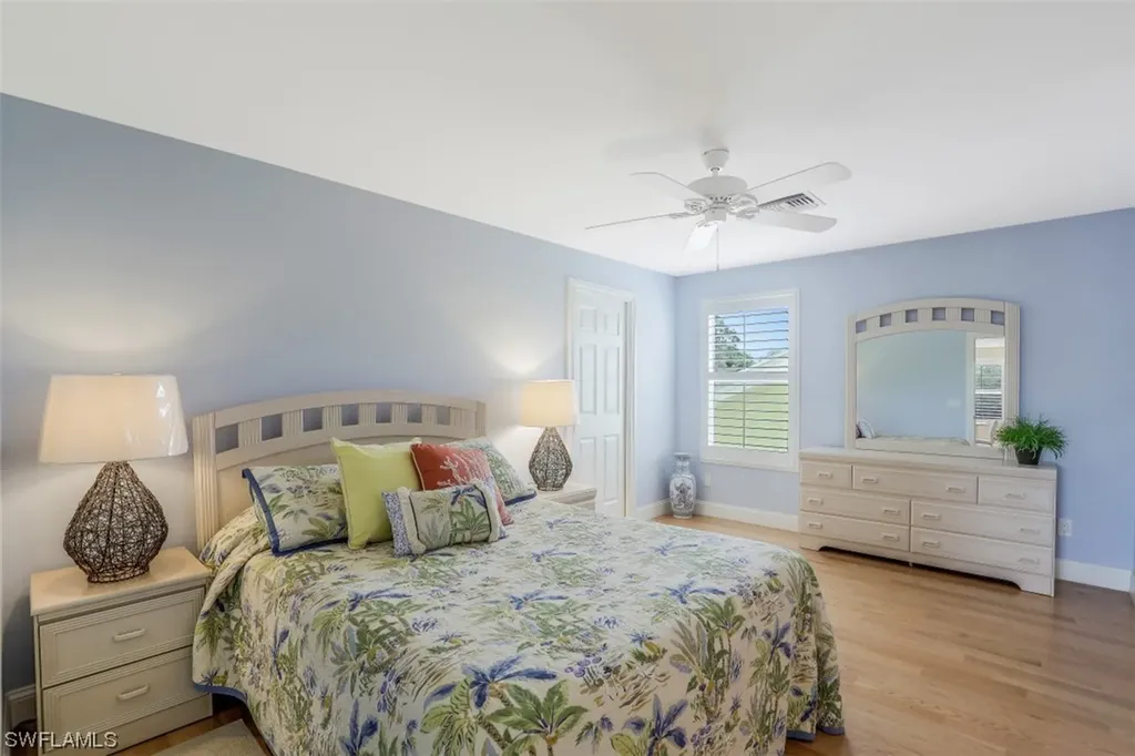 762 Hickory Road Naples FL 34108