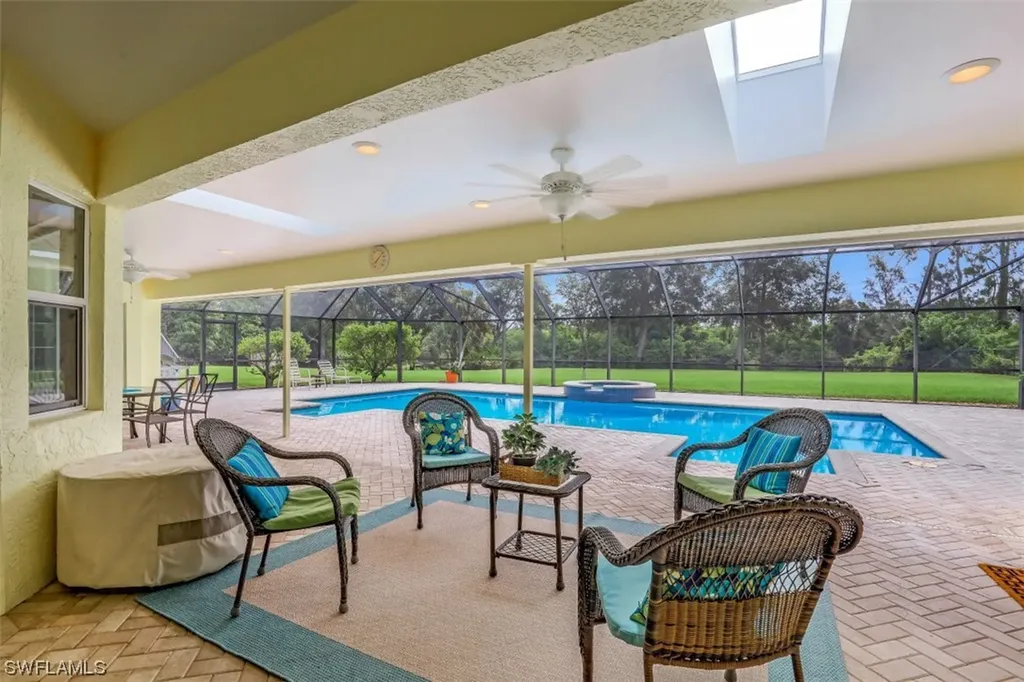 762 Hickory Road Naples FL 34108