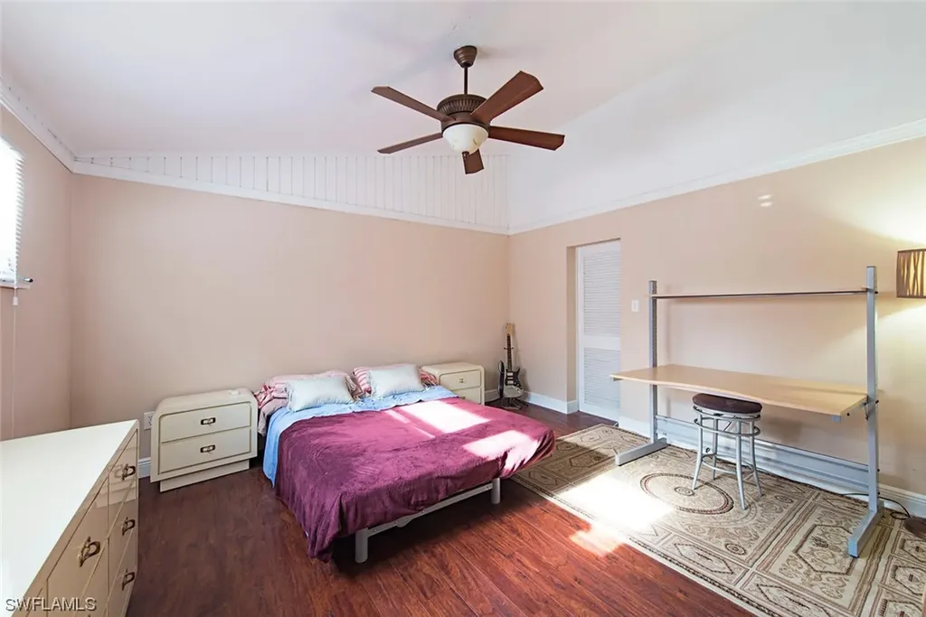 738 103rd Avenue N Naples FL 34108