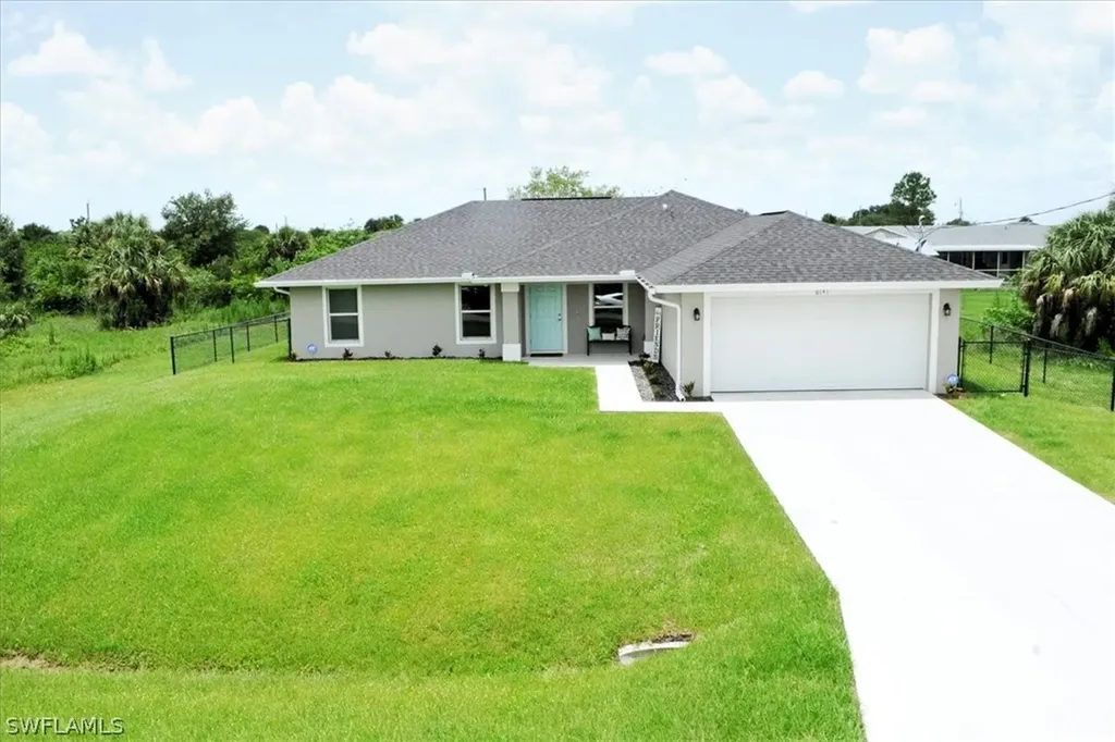 6141 Hutton Court Fort Myers FL 33905