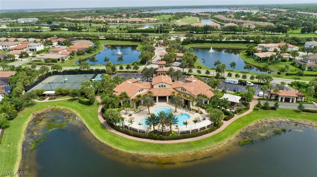 9301 Woodhurst Drive Naples FL 34120