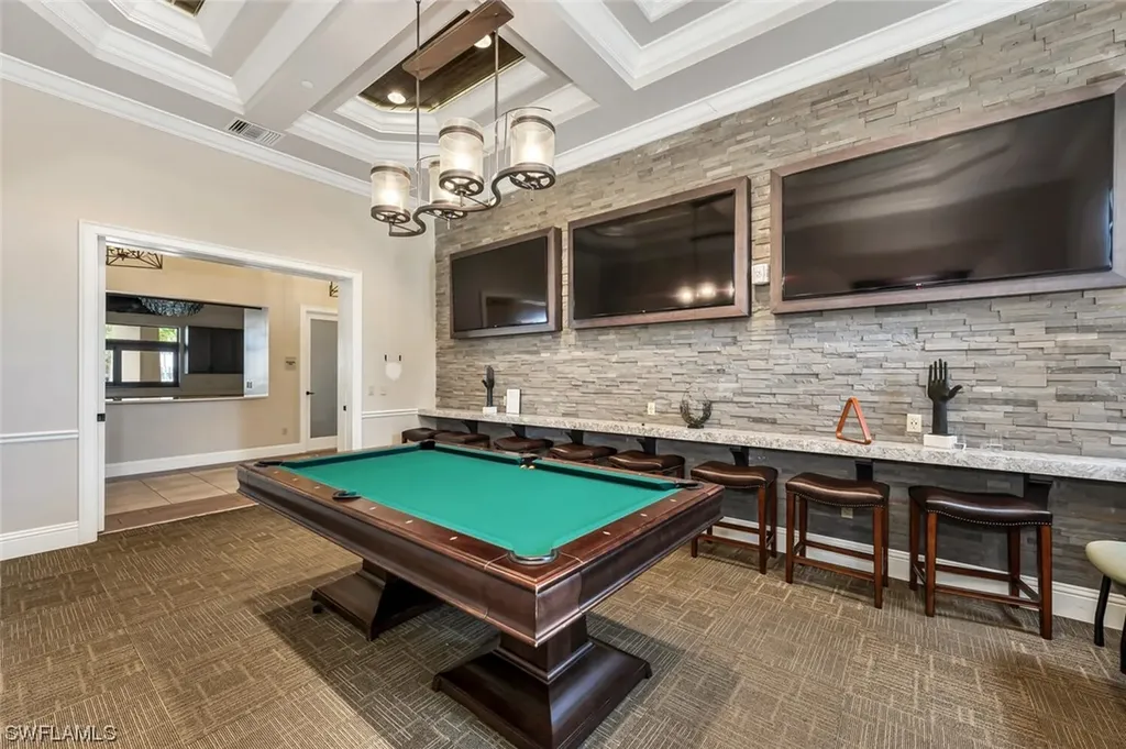 9301 Woodhurst Drive Naples FL 34120