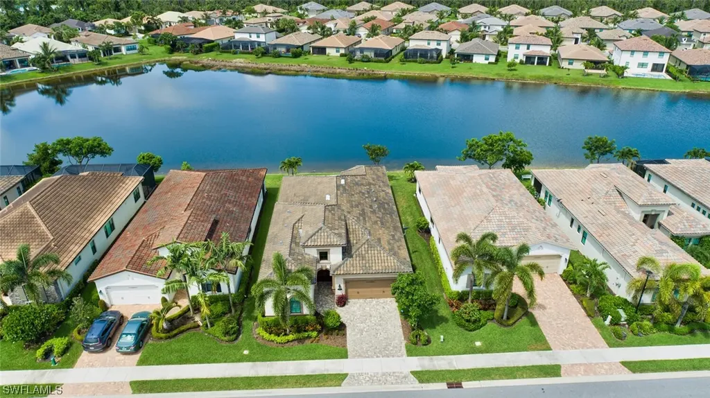 9301 Woodhurst Drive Naples FL 34120