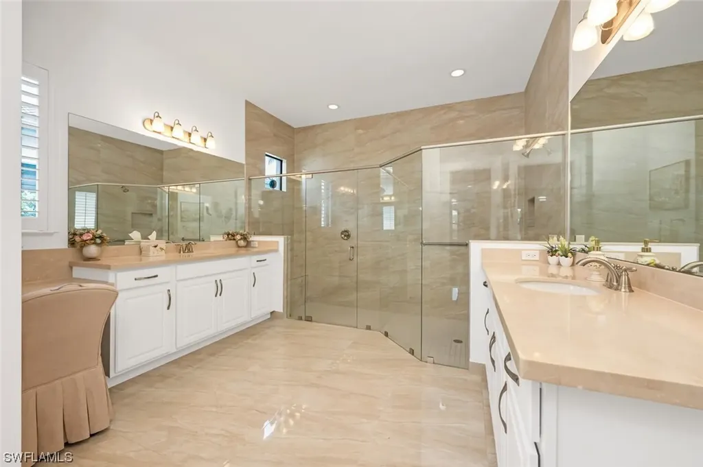 9301 Woodhurst Drive Naples FL 34120