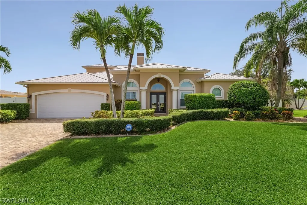 5430 Brandy Circle E Fort Myers FL 33919
