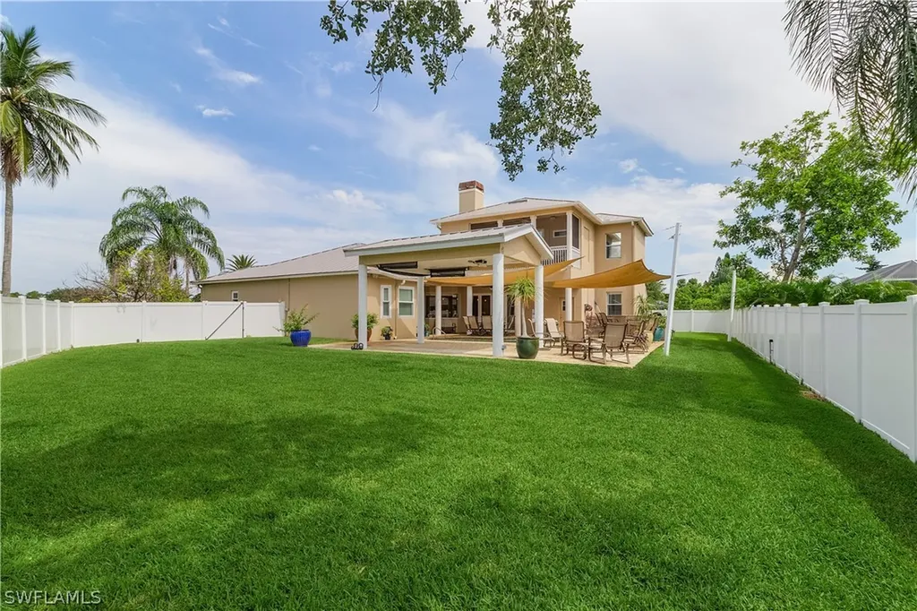 5430 Brandy Circle E Fort Myers FL 33919