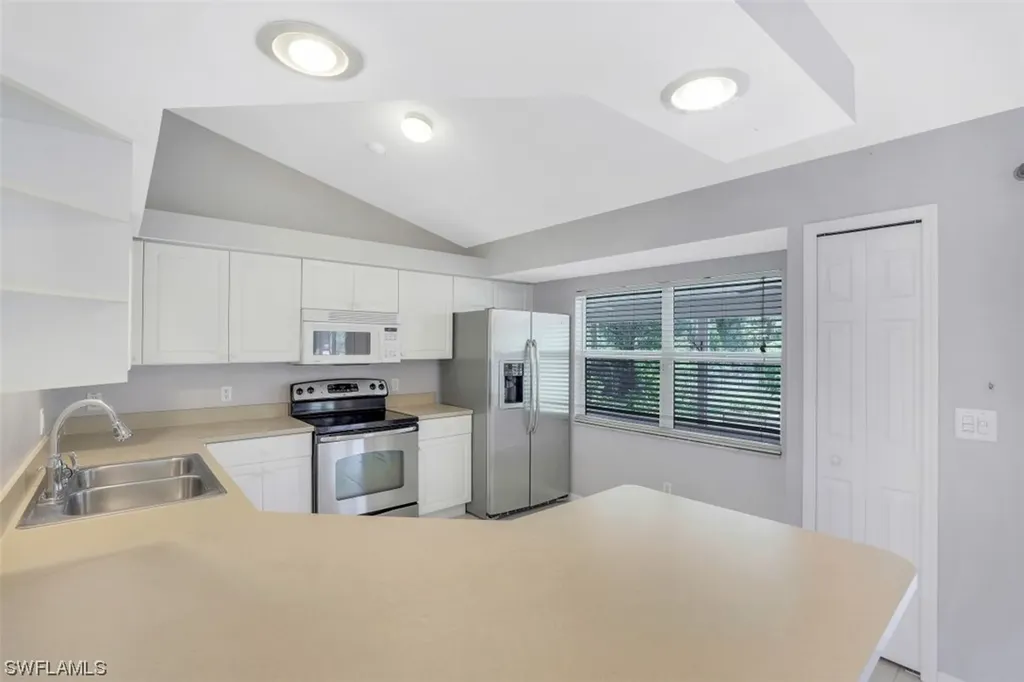 560 16th Street SE Naples FL 34117