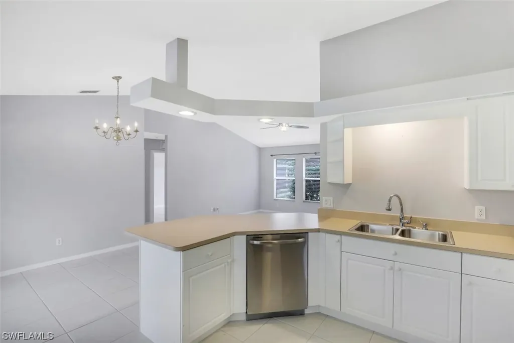 560 16th Street SE Naples FL 34117