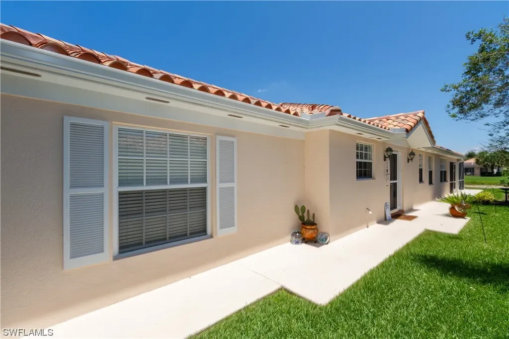 4557 Pasadena Court Naples FL 34109