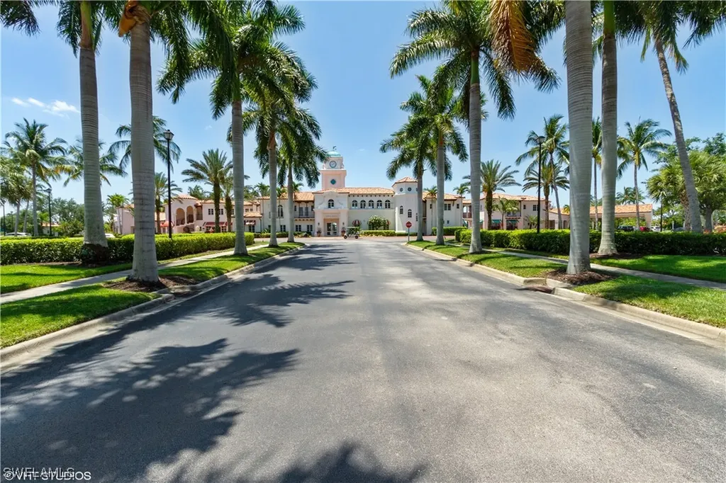 4557 Pasadena Court Naples FL 34109