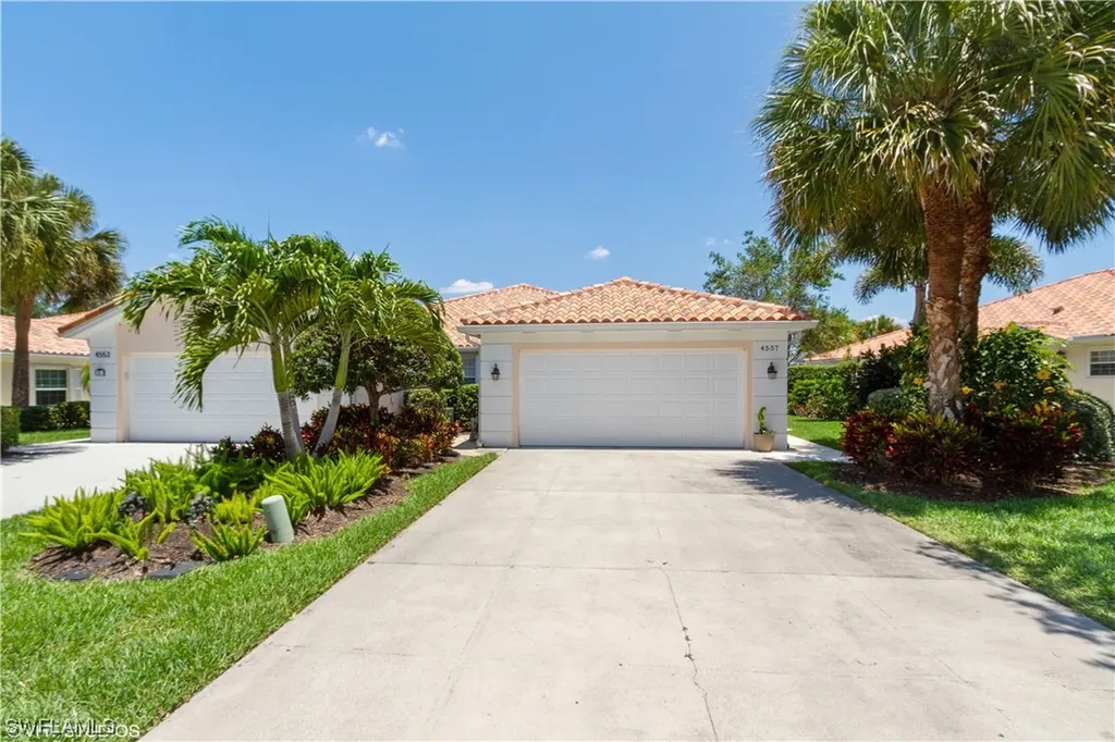 4557 Pasadena Court Naples FL 34109