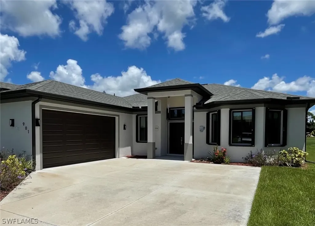 901 SW 21st Lane Cape Coral FL 33991