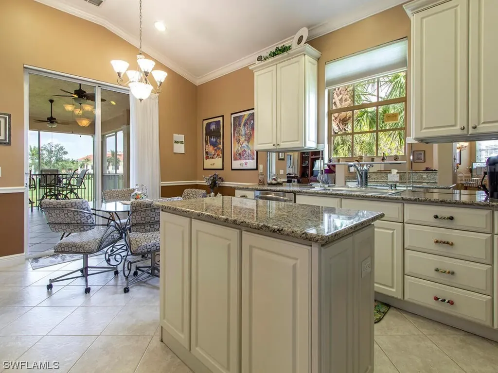 4765 Shinnecock Hills Court Naples FL 34112