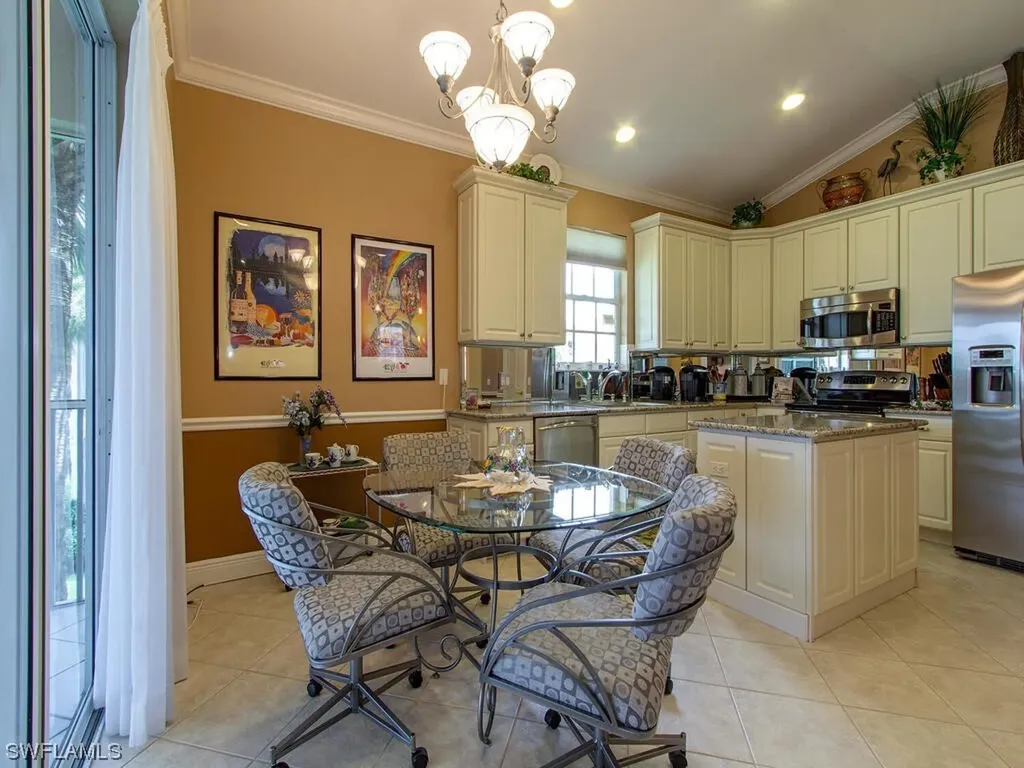 4765 Shinnecock Hills Court Naples FL 34112