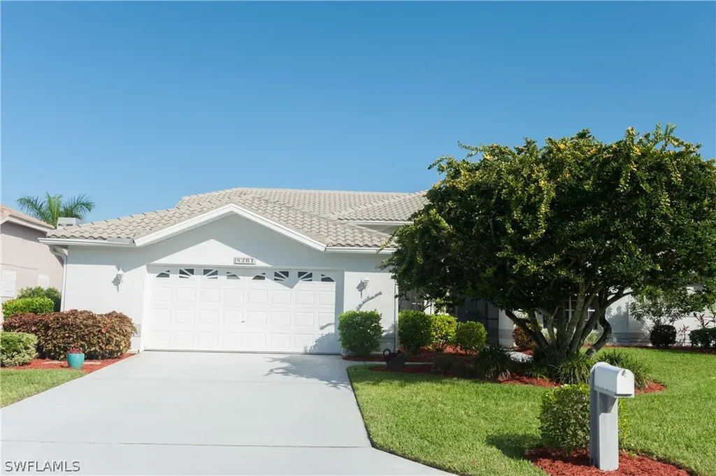 8261 Arborfield Court Fort Myers FL 33912