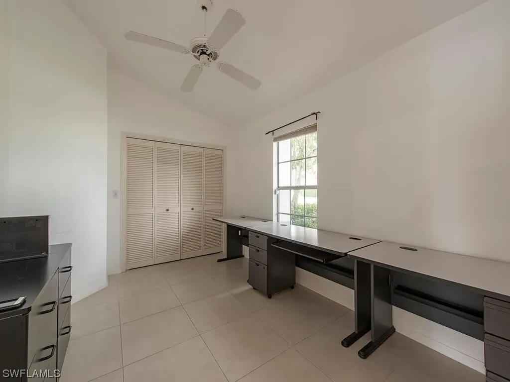 3559 Kent Drive Naples FL 34112