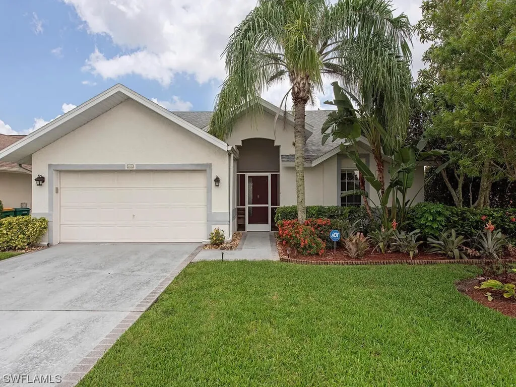 3559 Kent Drive Naples FL 34112