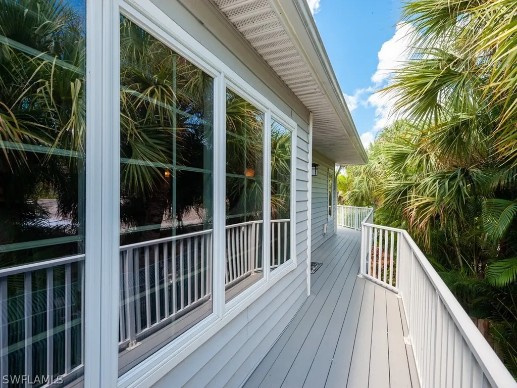 1360 Jamaica Drive Sanibel FL 33957