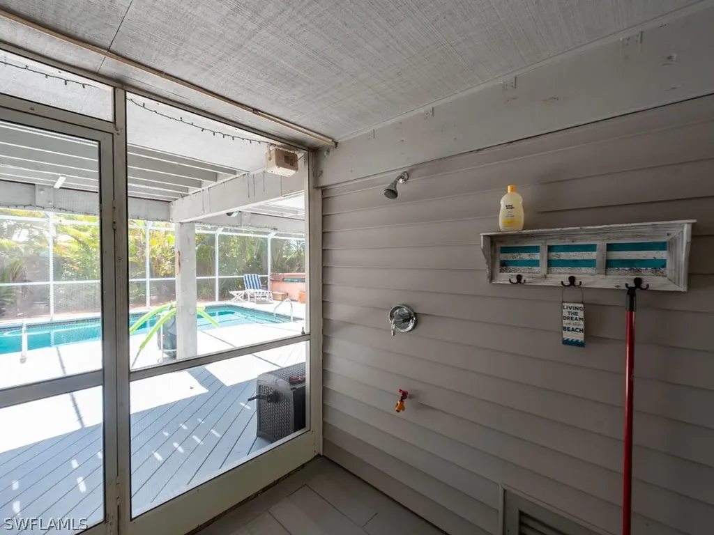 1360 Jamaica Drive Sanibel FL 33957